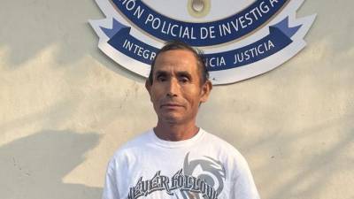Inés Antonio López Guzmán fue detenido por policías por el delito de homicidio contra un pepenador en Copan, departamento de Honduras.