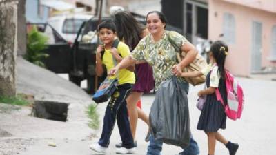 Un gesto, un cariño, sin duda alguna el amor de una madre no tiene precio.