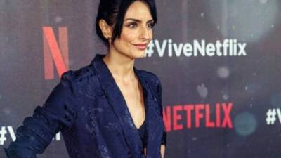 La actriz Aislinn Derbez ha mostrado su pancita de embarazo.