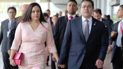 El presidente de Honduras, Juan Orlando Hernández, y su esposa, Ana García Carías, viajaron a Panamá para asistir a la ceremonia de investidura de Laurentino Cortizo como gobernante del país para el período 2019-2024.