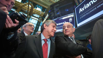 El CEO de Avianca, Fabio Villegas, en la sesión de ayer en Wall Street. / Cortesía Avianca