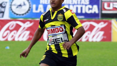 Bryan Acosta, defensa del Real España.