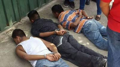 Los sospechosos fueron detenidos por la DPI en una colonia San Isidro de Tegucigalpa.