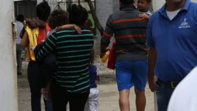 Todas las semanas, deportados de México ingresan por la frontera de Corinto. Foto: Amílcar Izaguirre.