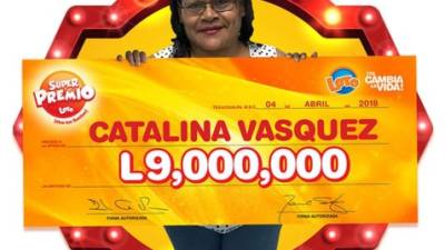 Catalina Vásquez es la nueva ganadora del SuperPremio de la Loto.