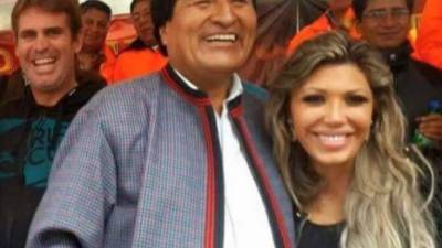 Gabriela Zapata y Evo Morales.