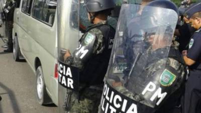 Cuatro de los pasajeros heridos fueron trasladados al Hospital Escuela de Tegucigalpa.