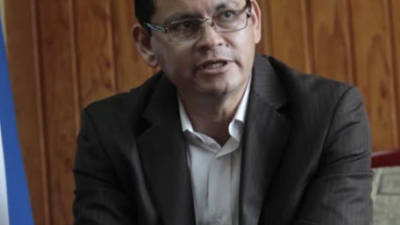 Marlon Escoto, secretario de Educación.