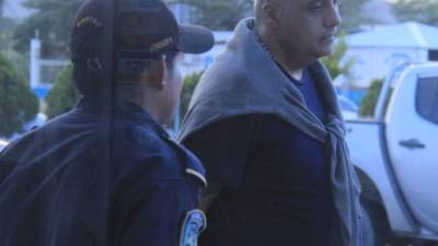 Massimo Aveta fue detenido a las 12:30 del día, cuando iba a bordar un avión de la línea Aeroméxico.