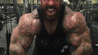 'No hay razón para tomar esteroides, solo hieres tu cuerpo y a ti mismo. Pero si quieres convertirte en culturista profesional, ¿sabes qué?, vas a tener que tomarlos, no vas a tener elección', aseguró Rich Piana en 2016.