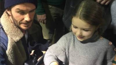 David Beckham es muy cariñoso con sus hijos.