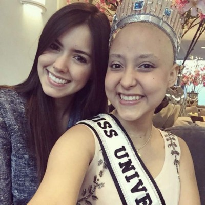 La Miss Universo Paulina Vega entrega la corona