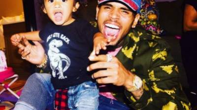 Chris Brown y su hija Royalty