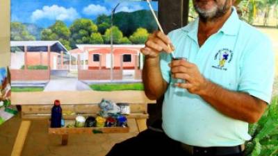 A sus 56 años se considera un hombre con mucha energía para invertir en la pintura.