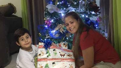 Tanya Lizeth Padilla Oviedo tenía seis meses de gestación, iba acompañada de su hijito, de tres años de edad, cuando la lancha en la que salieron de Tabasco naufragó en altamar.