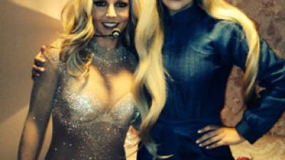 Imagen que tuiteó Lady Gaga junto a Britney Spear