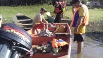 El equipo de rescate acuático del Cuerpo de Bomberos de Santa Cruz buscó los tres hombres desde el pasado martes.