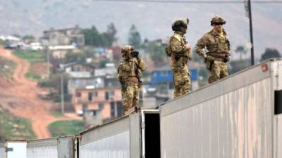 Más de 5,000 militares se desplegarán a lo largo de la frontera entre EEUU y México en el transcurso de esta semana./AFP archivo.