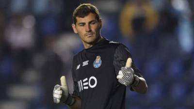Iker Casillas cuenta con 37 años de edad. FOTO AFP.