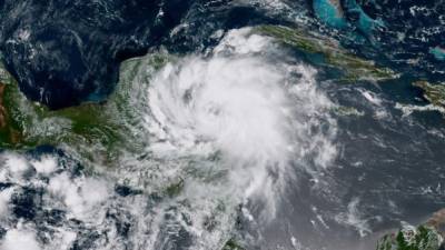 La tormenta tocó tierra en territorio mexicano a la medianoche del lunes.