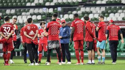 El Bayern Múnich se consagró campeón de la Bundesliga y es finalista de la Copa de Alemania.