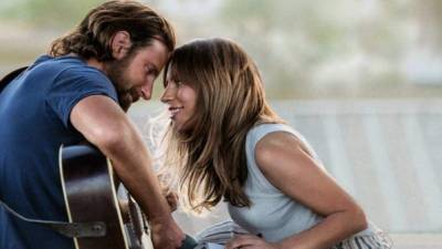 'A Star is Born', el debut tras la cámaras de Bradley Cooper, puede llevarse hasta cinco premios: película dramática, director, actriz (Lady Gaga), actor (Cooper) y canción ('Shallow').