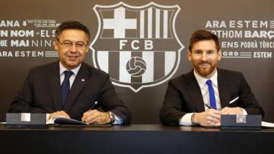 El presidente Bartomeu espera renovar a Messi antes de irse del club catalán. FOTO AFP.