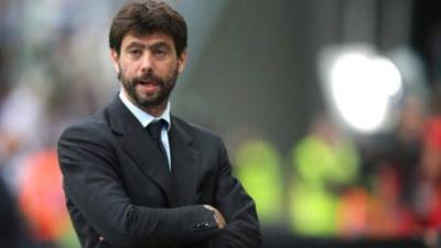 Andrea Agnelli, presidente de Juventus, viajó para reunirse en privado con CR7. FOTO AFP.