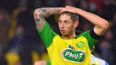 Emiliano Sala se alistaba para debutar con el Cardiff de Inglaterra.