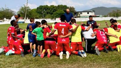 Mucha tristeza ha generado en las últimas horas el descenso de histórico equipo hondureño a la Liga Mayor.