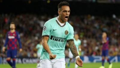 Lautaro Martínez es el referente en la zona ofensiva del Inter de Milán y es pretendido por Barcelona.