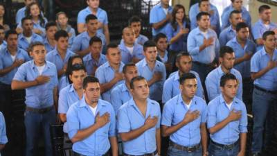 El acto se efectuó en el Salón Morazán de Casa Presidencial.