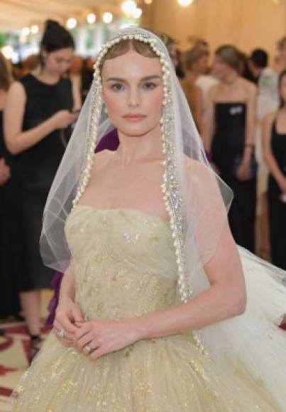 Kate Bosworth lució angelical.