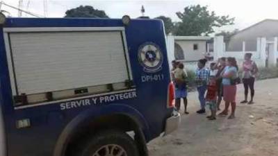 Las autoridades de Medicina Forense se llevaron al menor hacia la morgue capitalina para determinar las causas de la muerte.