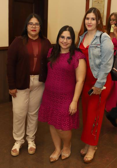 Marlene García, Paola Ortega y Adriana Valle