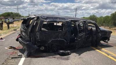 La camioneta en que viajaban los indocumentados quedó destruida tras el accidente. /Foto: Kabb.