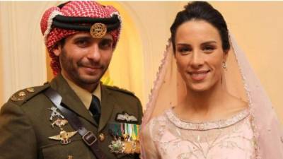 Hamza es el hijo mayor del rey Huséin y de su esposa estadounidense, la reina Noor.