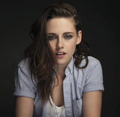 Kristen Stewart recibe un lobo como regalo de cumpleaños