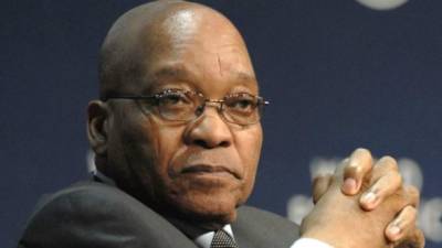 Jacob Zuma está 'muy preocupado' por la situación en Zimbabue, país fronterizo con Sudáfrica.