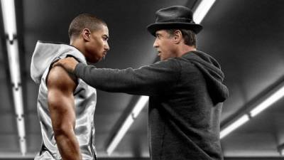 Sylvester Stallone vuelve al papel de Rocky en Creed.