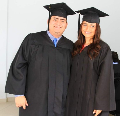 Unitec y Ceutec celebra graduaciones