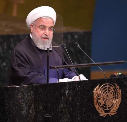 Rohani acusa a EEUU de buscar 'derrocar' al régimen iraní