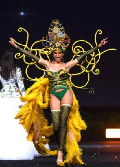 Emily Maddison, Miss Jamaica 2018 walks on stage during the 2018 Miss Universe national costume presentation in Chonburi province on December 10, 2018. (Photo by Lillian SUWANRUMPHA / AFP)