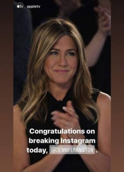La imagen de Jennifer Aniston y sus ex compañeros de elenco ya han cosechado más de 9.5 millones de “me gusta” y miles de comentarios de sus nuevos seguidores.