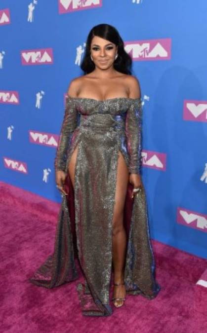 NEW YORK, NY - AUGUST 20: Ashanti attends the 2018 MTV Video Music Awards at Radio City Music Hall on August 20, 2018 in New York City. Mike Coppola/Getty Images for MTV/AFP