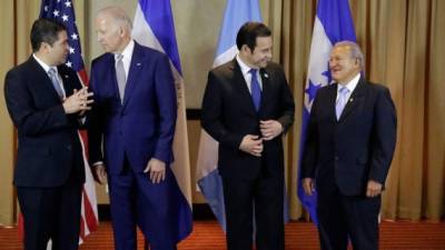 La reunión con el Triángulo Norte es copatrocinada por Estados Unidos y México para analizar los asuntos sobre el narcotráfico, la violencia y la emigración con los presidentes de Guatemala, El Salvador y Honduras.