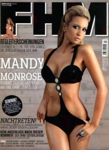 Mandy Capristo ha posado para varias portadas de revistas.
