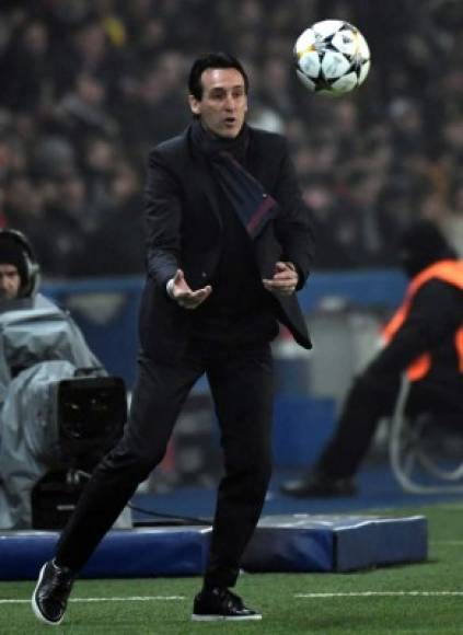 El entrenador español Unai Emery es el más señalado por la eliminación del PSG en la Champions League y se iría del equipo parisino.
