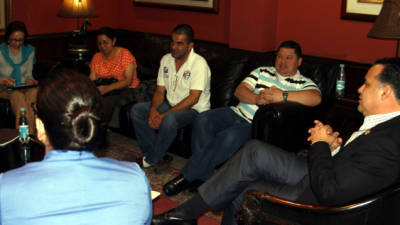 Los ejecutivos de la Cuenta del Milenio tuvieron una reunión con las nuevas autoridades municipales.