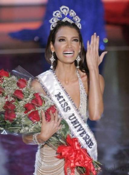 La puertorriqueña se coronó como la mujer más bella del mundo hace 12 años, y como toda una experta en reinados de belleza, no dudó en opinar respecto a las concursantes.